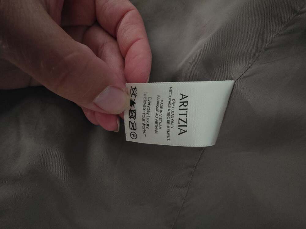 Aritzia Wilfred Generation Blazer Textured Crepette Taupe Size 6 - Picture 5 of 12